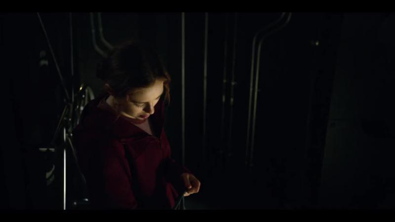 Кадры из сериала Затерянные в космосе (2018)